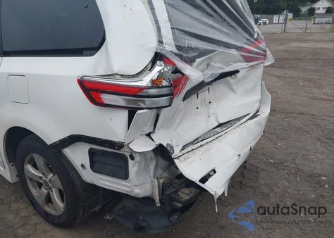 2020 Toyota Sienna L z USA, uszkodzony, nr VIN 5TDZZ3DC4LS069441